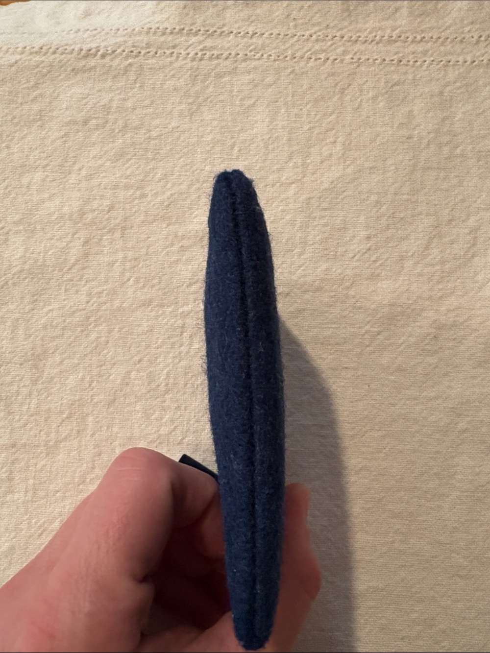JetBlue Felt Wallet - Picture 4 of 10